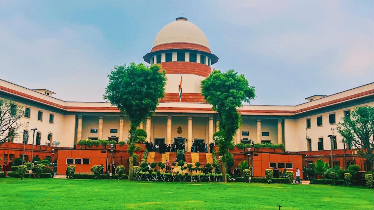 शेख हसीना को सुनाई गई मौत की सजा